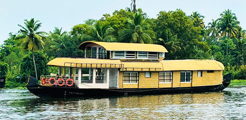 three bedroom premium houseboats